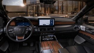 2024 Lincoln Lincoln Navigator Internal Image 2